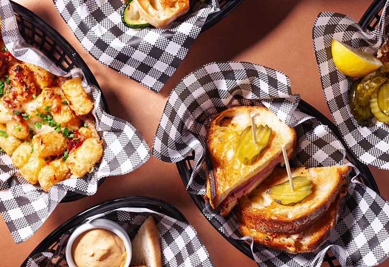 Wonderland Windsor Happy Hour Drinks & Specials