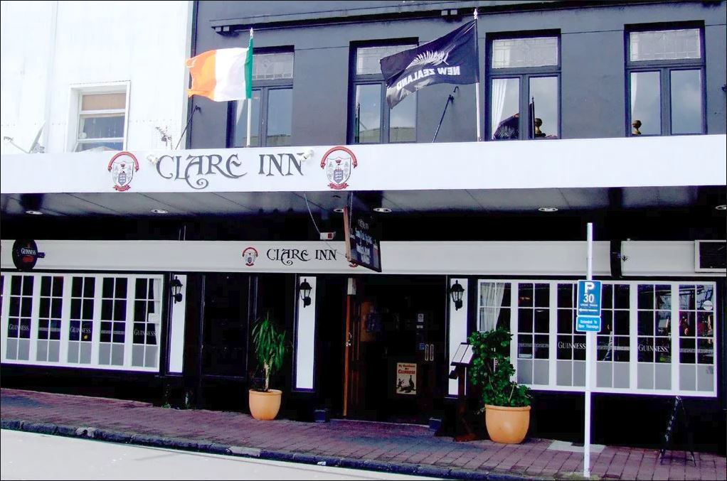 Clare Inn Irish Pub