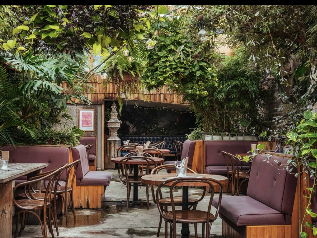 The Oxford Tavern